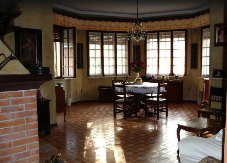 Al Parco Bed and Breakfast Curtatone Buitenkant foto